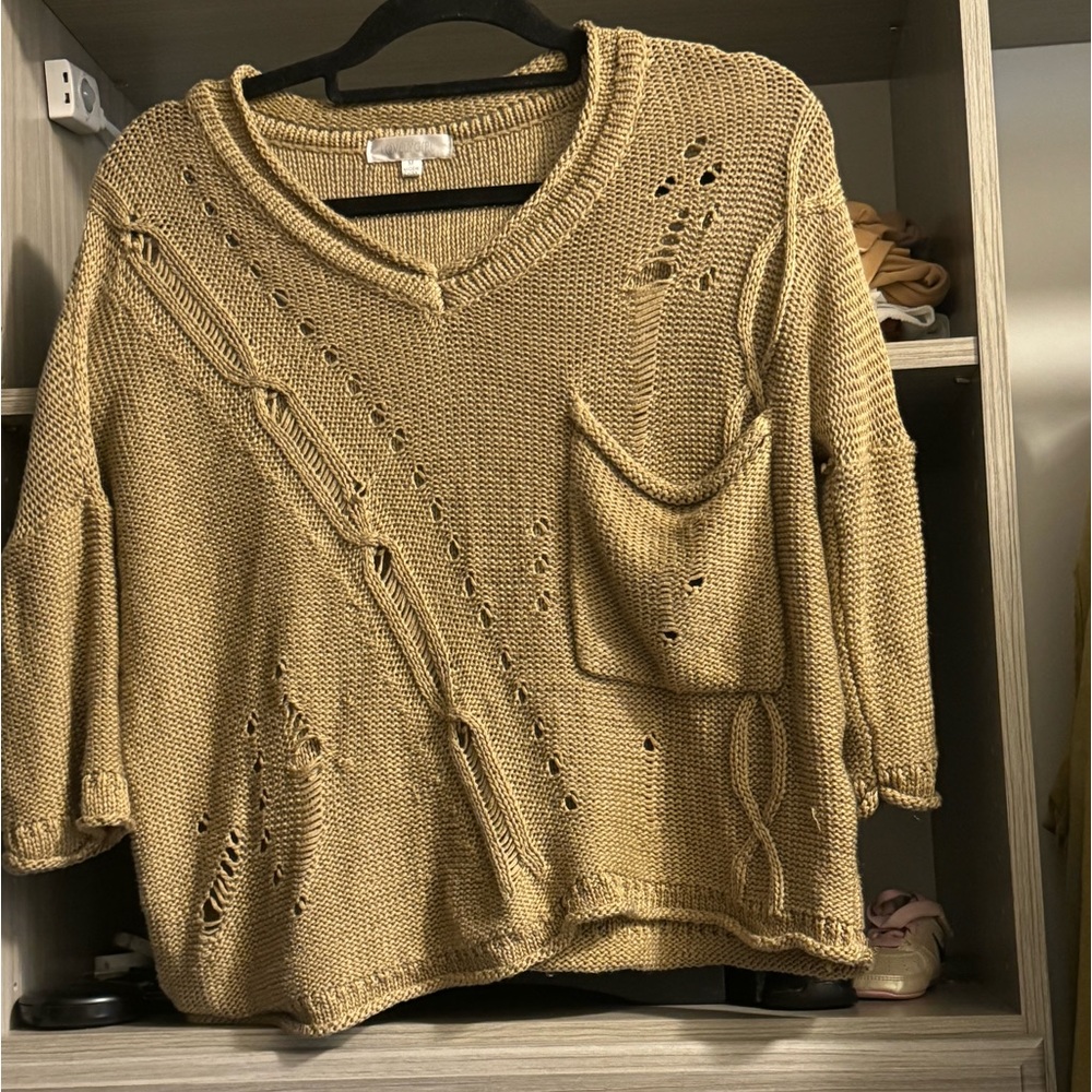 Short Sleeve Crop Sweater